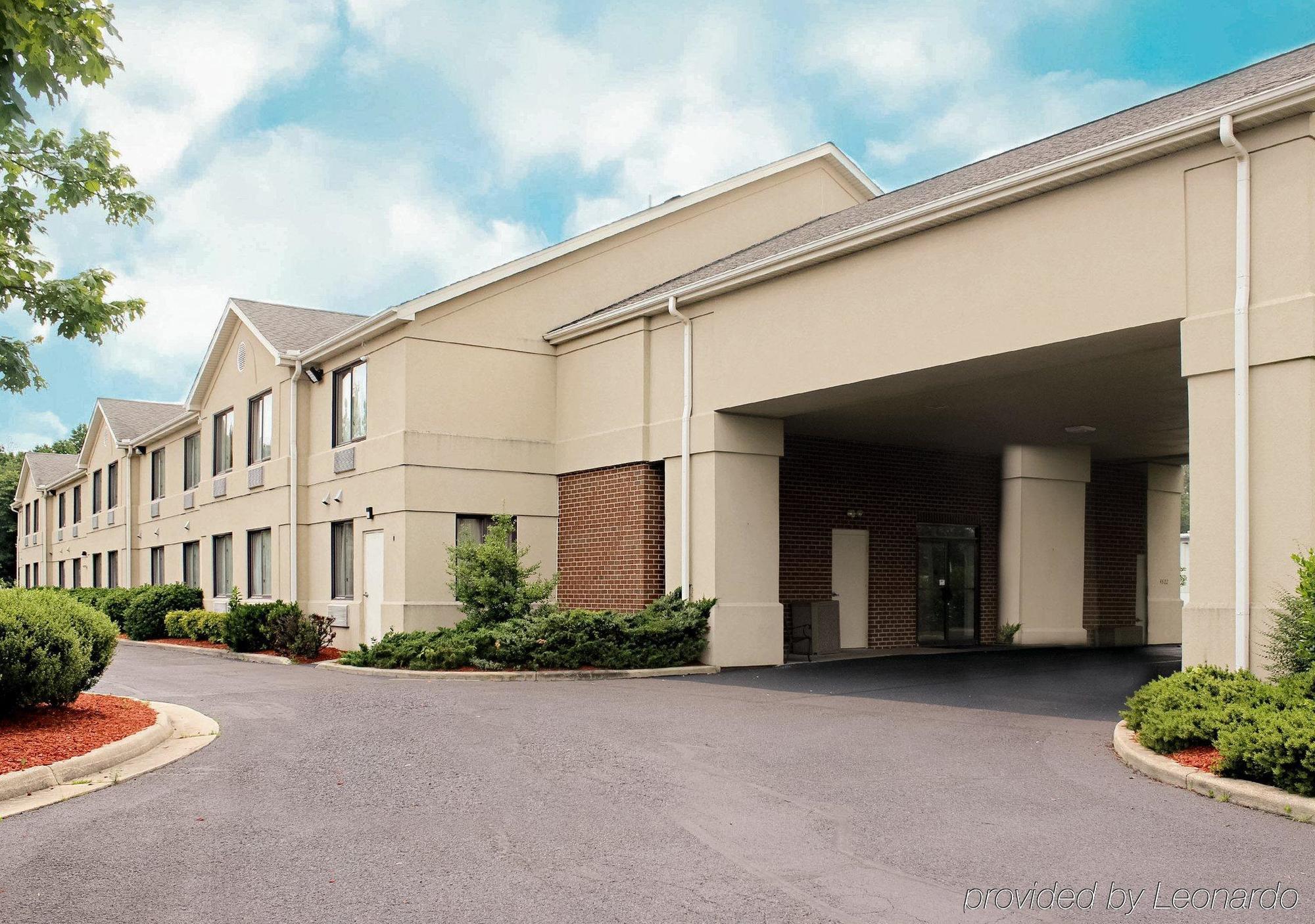 Quality Inn Warsaw Near Rappahannock River מראה חיצוני תמונה