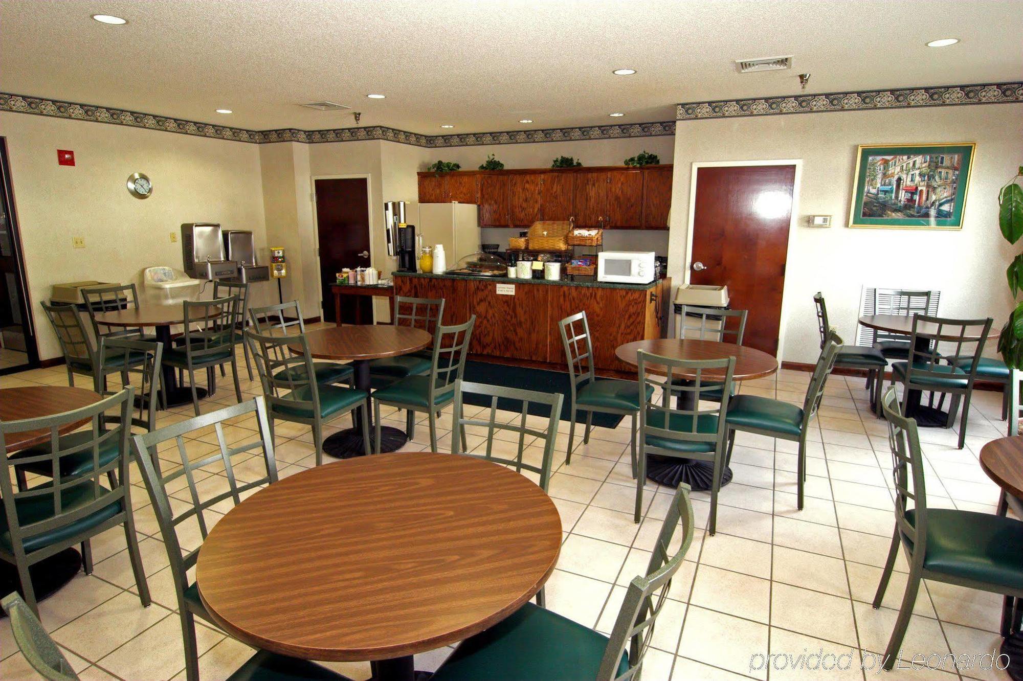 Quality Inn Warsaw Near Rappahannock River מסעדה תמונה