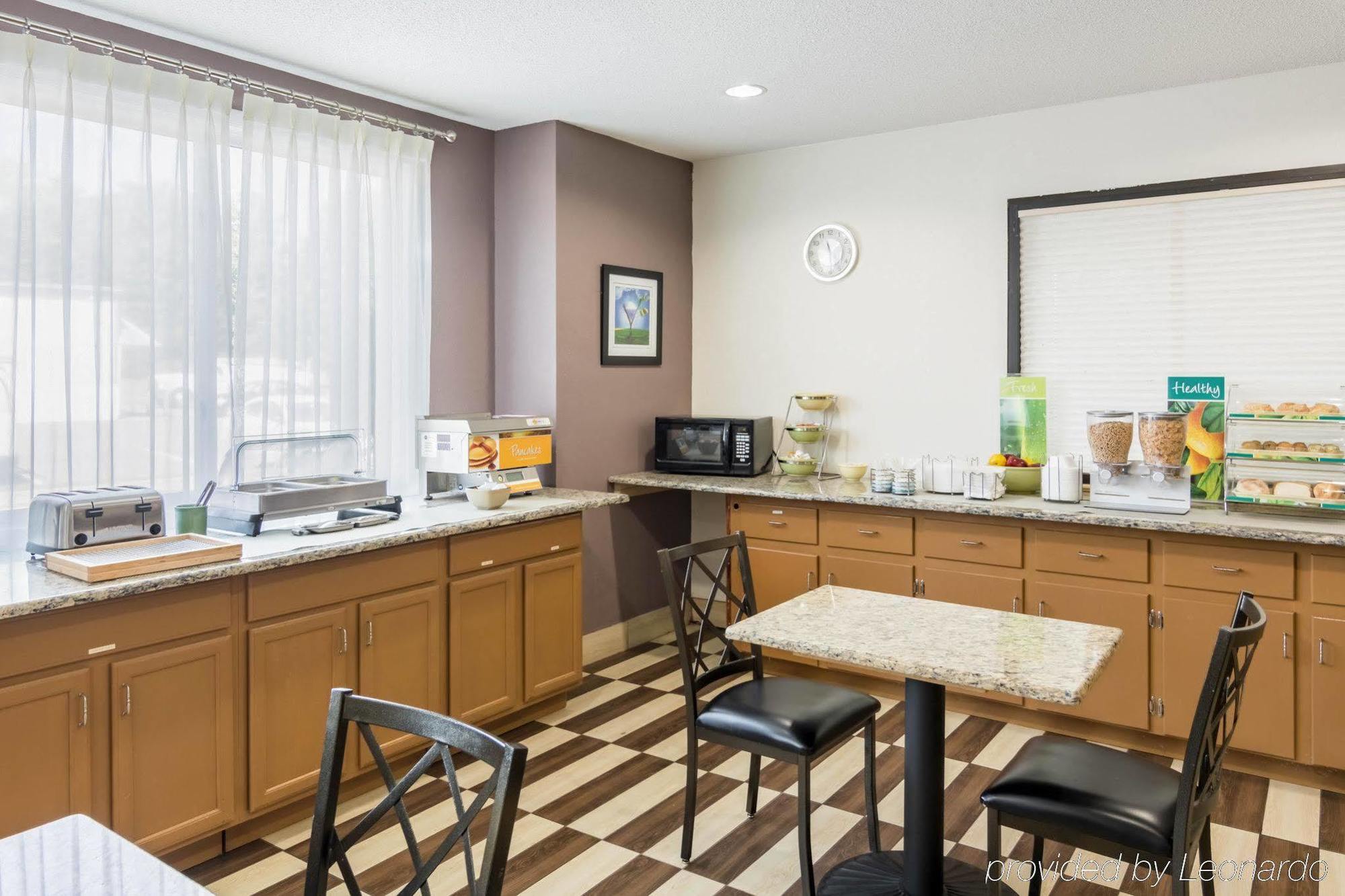 Quality Inn Warsaw Near Rappahannock River מראה חיצוני תמונה